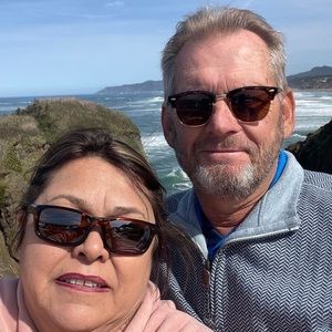 Meet your Posher, Lori